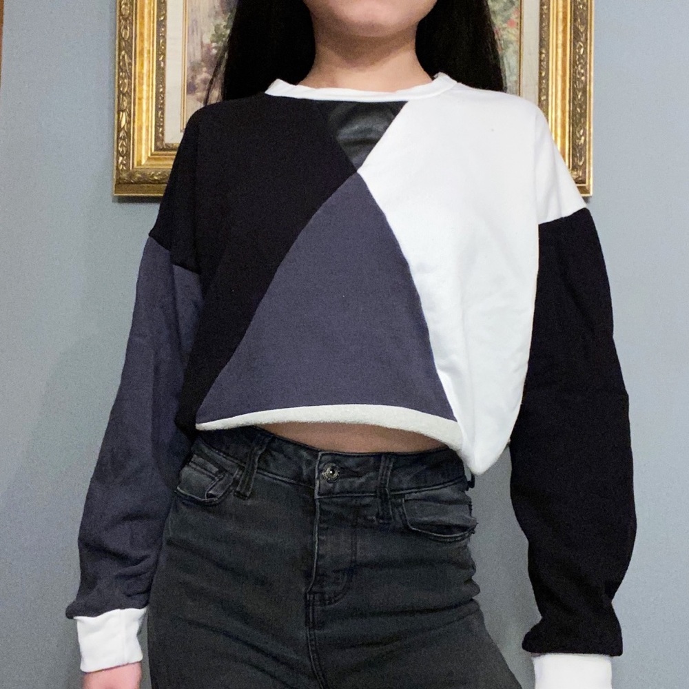 ‼️SOLD Colorblock Forever 21 Sweatshirt